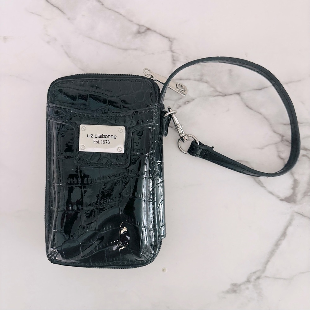 Liz Claiborne Glossy Black Croc-Embossed Style Compact‎ Wristlet Card Holder